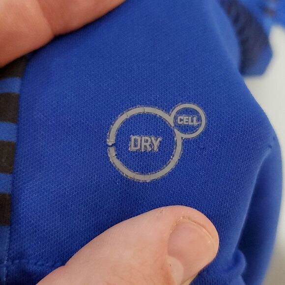 Puma XL black and blue athletic short sleeve shirt - Picture 7 of 7
